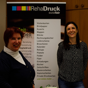 Grüne Ausstellung / Gerd Neuhold, Sonntagsblatt