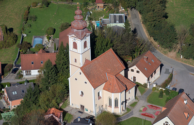 Der Gottesdienst wird live direkt aus der Pfarrkirche Allerheiligen bei Wildon übertragen.